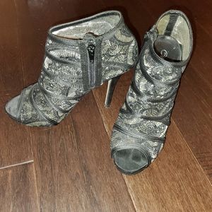 Gorgeous Lace Open Toed Heels